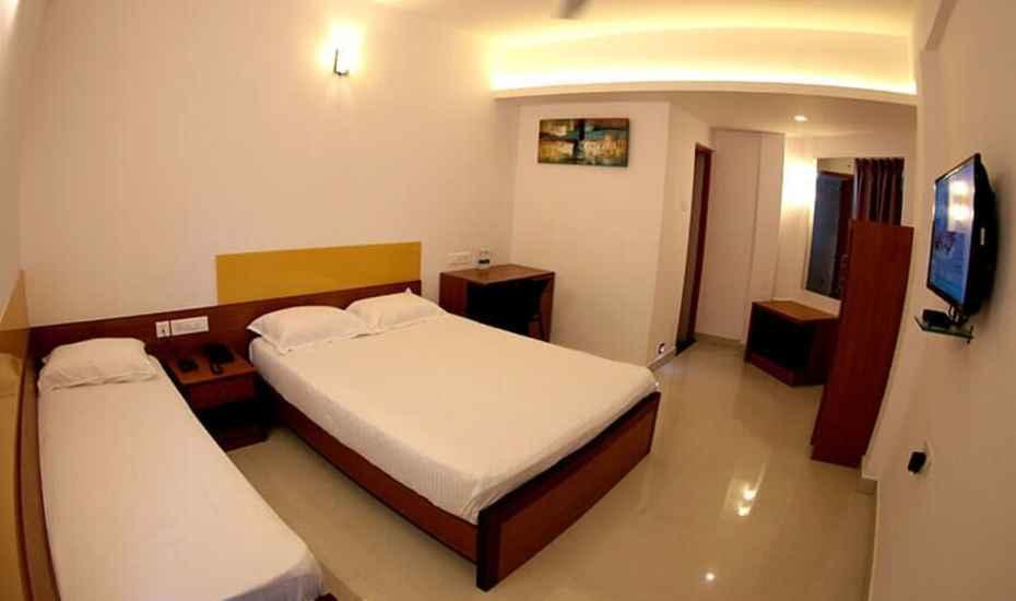 Premier House Hotell Thiruvananthapuram Eksteriør bilde